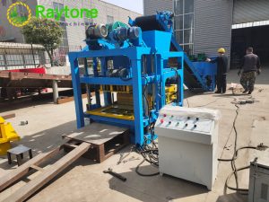 QT4-28 block making machine