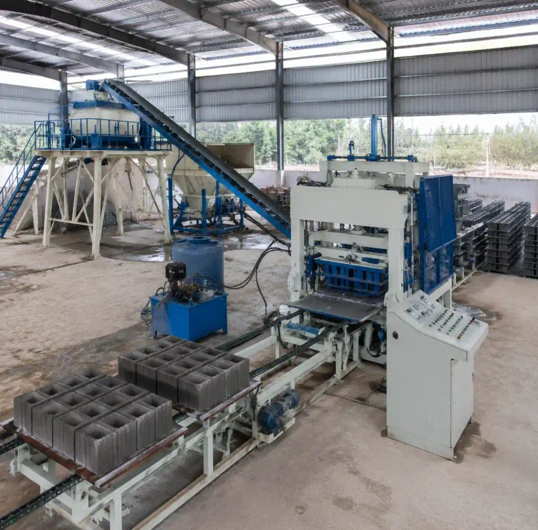 7-semi-automatic-block-plant-complete-setup